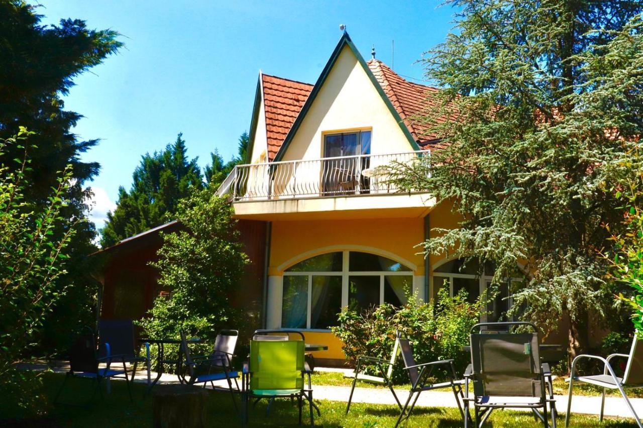 Wagner Panzio Hotell Cserszegtomaj Exteriör bild