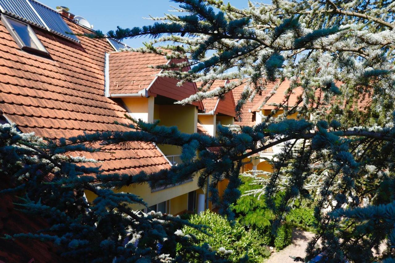 Wagner Panzio Hotell Cserszegtomaj Exteriör bild